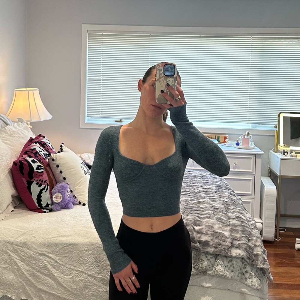 Aritzia Wilfred Greer Sweater